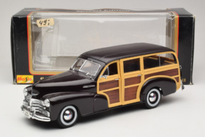 Chevrolet Fleetmaster Woody Czarny Maisto 1:18 56043 Metal — zdjęcie 8 z 8