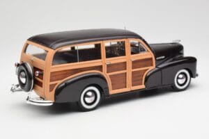 Chevrolet Fleetmaster Woody Brązowy Maisto 1:18 36854 Metal — zdjęcie 3 z 8