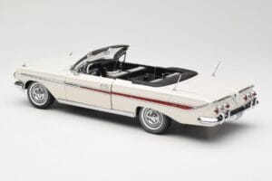 Chevrolet Impala Kabriolet Biały Sun Star 1:18 3405 Metal — zdjęcie 7 z 8
