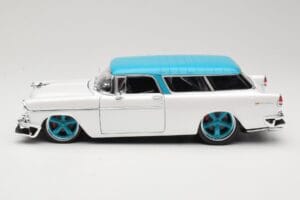 Chevrolet Nomad Biały Maisto 1:18 32613 Metal — zdjęcie 4 z 8