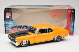Chevrolet Nova SS Złoty Maisto 1:18 31083 Metal — zdjęcie 8 z 8