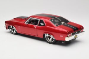 Chevrolet Nova SS Coupe Czerwony Maisto 1:18 31083-M1 Metal — zdjęcie 7 z 8