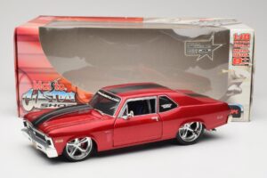 Chevrolet Nova SS Coupe Czerwony Maisto 1:18 31083-M1 Metal — zdjęcie 8 z 8