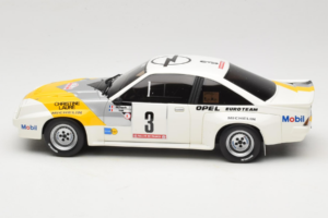 Opel Manta 400 Group B Rally Tour de Corse 1984 Z Chevrolet G30 Samochodem Serwisowym Otto 1:18 OT491 Żywica — zdjęcie 9 z 13