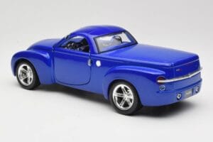 Chevrolet SSR Concept Niebieski Maisto 1:18 531612 Metal — zdjęcie 7 z 8