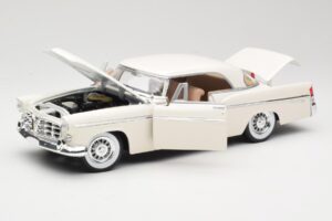 Chrysler 300B Biały Maisto 1:18 531897 Metal — zdjęcie 2 z 8