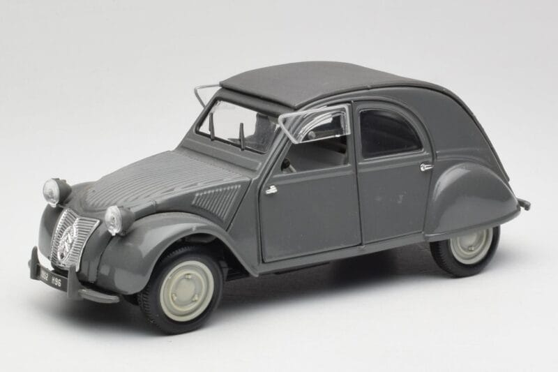 Citroen 2CV A Szary Tchibo 1:18 49418 Metal