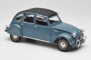Citroen 2CV Bleu Nuit Solido 1:18 8028 Metal — zdjęcie 4 z 6