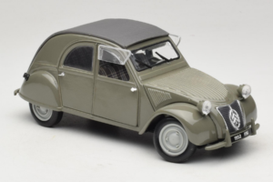 Citroen 2CV Zielony Maisto 1:18 50289 Metal — zdjęcie 6 z 8
