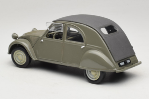 Citroen 2CV Zielony Maisto 1:18 50289 Metal — zdjęcie 7 z 8