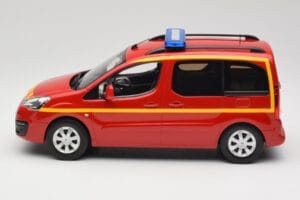 Citroen Berlingo II Pompiers Czerwony Norev 1:18 181641 Metal — zdjęcie 3 z 6
