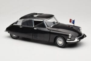 Citroen DS Presidentielle Szary Solido 1:18 8035 Metal — zdjęcie 6 z 8