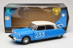 Citroen DS #233 Rally Niebieski Solido 1:18 8034 Metal — zdjęcie 8 z 8