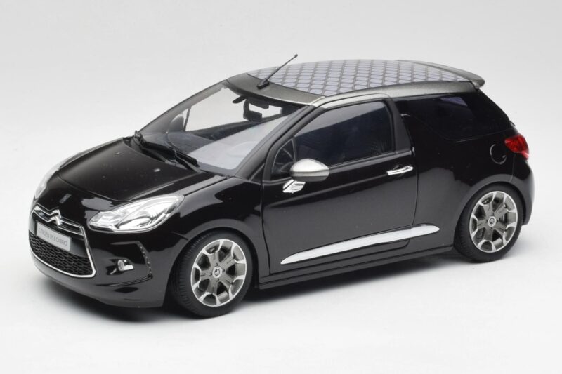 Citroen DS3 Cabrio Perla Nera Czarny Norev 1:18 AMC019115 Metal