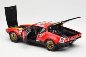 De Tomaso Pantera #32 Jaquemin / Deprez 24 Hours of Le Mans 1972 Kyosho 1:18 08855B Metal — zdjęcie 5 z 8