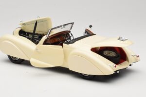 Delahaye Kabriolet Kremowy Guiloy 1:18 68580 Metal — zdjęcie 5 z 8