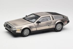 DeLorean DMC-12 LK Srebrny Sun Star 1:18 2701 Metal
