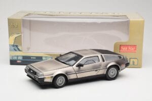 DeLorean DMC-12 LK Srebrny Sun Star 1:18 2701 Metal — zdjęcie 8 z 8