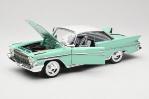 DeSoto Adventurer Zielony American Mint 1:18 92738 Metal — zdjęcie 2 z 8