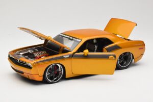Dodge Challenger Concept Złoty Maisto 1:18 31320 Metal — zdjęcie 2 z 8