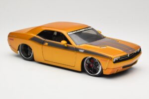 Dodge Challenger Concept Złoty Maisto 1:18 31320 Metal — zdjęcie 6 z 8