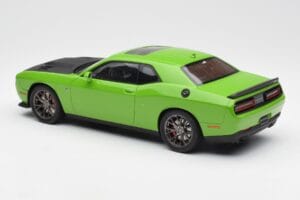 Dodge Challenger SRT Hellcat Zielony GT Spirit 1:18 GT168 Żywica — zdjęcie 5 z 6