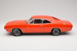 Dodge Charger Hemi Pomarańczowy Otto 1:12 G060 Żywica — zdjęcie 3 z 6