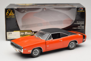 Dodge Charger R/T Pomarańczowy i Czarny American Muscle 1:18 39314 Metal — zdjęcie 8 z 8
