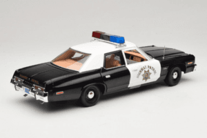 Dodge Monaco Highway Patrol CHiPS Auto World 1:18 AWSS112/06 Metal — zdjęcie 3 z 8