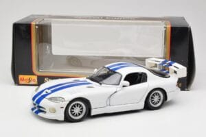Dodge Viper GTS-R GT2 Biały 1997 Maisto 1:18 50316 Metal — zdjęcie 8 z 8