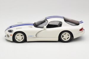 Dodge Viper GTS Stone White GT Spirit 1:18 GT940 Żywica — zdjęcie 3 z 6