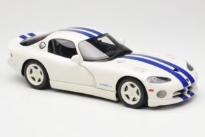 Dodge Viper GTS Stone White GT Spirit 1:18 GT940 Żywica — zdjęcie 4 z 6