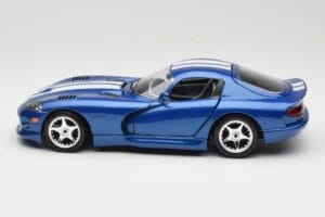Dodge Viper GTS SR II Niebieski z Białymi Paskami Bburago 1:18 3330 Metal — zdjęcie 4 z 8