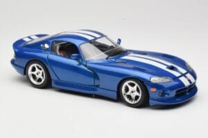 Dodge Viper GTS SR II Niebieski z Białymi Paskami Bburago 1:18 3330 Metal — zdjęcie 6 z 8
