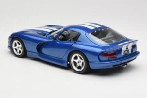 Dodge Viper GTS SR II Niebieski z Białymi Paskami Bburago 1:18 3330 Metal — zdjęcie 7 z 8