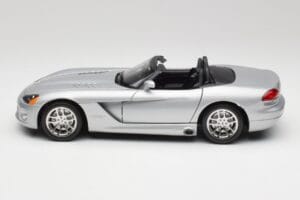 Dodge Viper SRT-10 Bright Srebrny Bburago 1:18 34908 Metal — zdjęcie 4 z 8