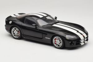 Dodge Viper SRT-10 Coupe Czarny AUTOart 1:18 71712 Metal — zdjęcie 6 z 8