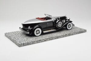 Duesenberg Model J Torpedo Disappearing Top Convertible Coupe Srebrny Czarny Minichamps 1:18 107150431 Żywica — zdjęcie 2 z 6