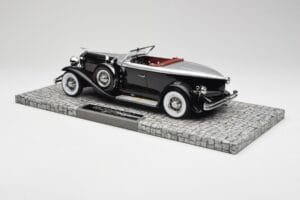 Duesenberg Model J Torpedo Disappearing Top Convertible Coupe Srebrny Czarny Minichamps 1:18 107150431 Żywica — zdjęcie 5 z 6