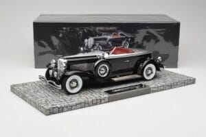 Duesenberg Model J Torpedo Disappearing Top Convertible Coupe Srebrny Czarny Minichamps 1:18 107150431 Żywica — zdjęcie 6 z 6