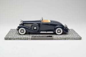 Duesenberg SJN Convertible Coupe Midnight Blue Minichamps 1:18 107150332 Metal — zdjęcie 3 z 6