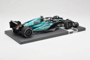 Aston Martin AMR23 #14 F. Alonso 3rd Place Saudi Arabian GP 2023 Minichamps 1:18 117230214 Metal — zdjęcie 3 z 7