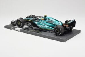 Aston Martin AMR23 #14 F. Alonso 3rd Place Saudi Arabian GP 2023 Minichamps 1:18 117230214 Metal — zdjęcie 5 z 7