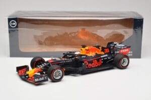 Aston Martin Red Bull Racing RB15 #33 M. Verstappen F1 2019 Minichamps 1:18 110190033 Metal — zdjęcie 7 z 7