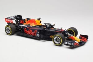 Aston Martin Red Bull Racing RB16 #33 M. Verstappen Abu Dhabi GP Winner 2020 Minichamps 1:18 110201733 Metal — zdjęcie 4 z 7