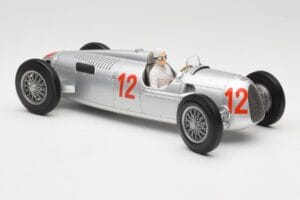 Auto Union Type C #12 H. Stuck Hungarian GP Budapest 1936 Minichamps 1:18 155361012 Metal — zdjęcie 4 z 6