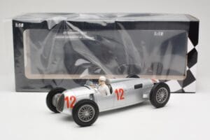 Auto Union Type C #12 H. Stuck Hungarian GP Budapest 1936 Minichamps 1:18 155361012 Metal — zdjęcie 6 z 6