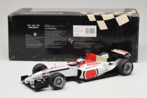 BAR Honda 005 #16 J. Button F1 2003 Minichamps 1:18 100030017 Metal — zdjęcie 6 z 6