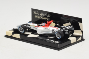 BAR 006 Honda #10 T. Sato BAR Honda F1 Team 2004 Minichamps 1:43 400040010 Metal — zdjęcie 3 z 5