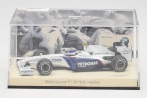 BMW Sauber F1.09 #6 N. Heidfeld F1 2009 v2 Minichamps 1:43 80422155795 Metal — zdjęcie 5 z 5